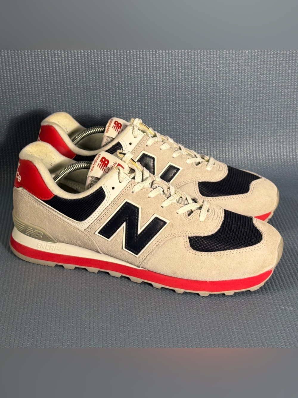 New Balance 574 Classic Grey Red Casual Sneakers Men’s Size 11.5
